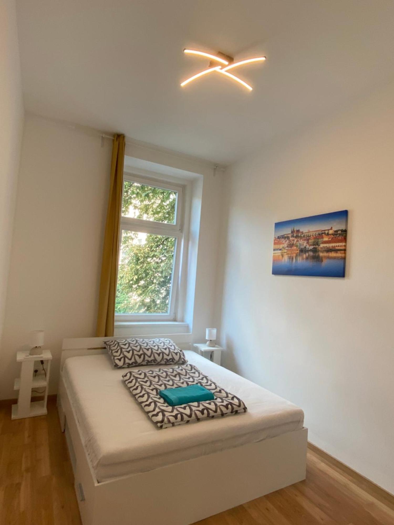Designed Apartment Next To Vaclav Square With Terrace And Private Garage 프라하 외부 사진