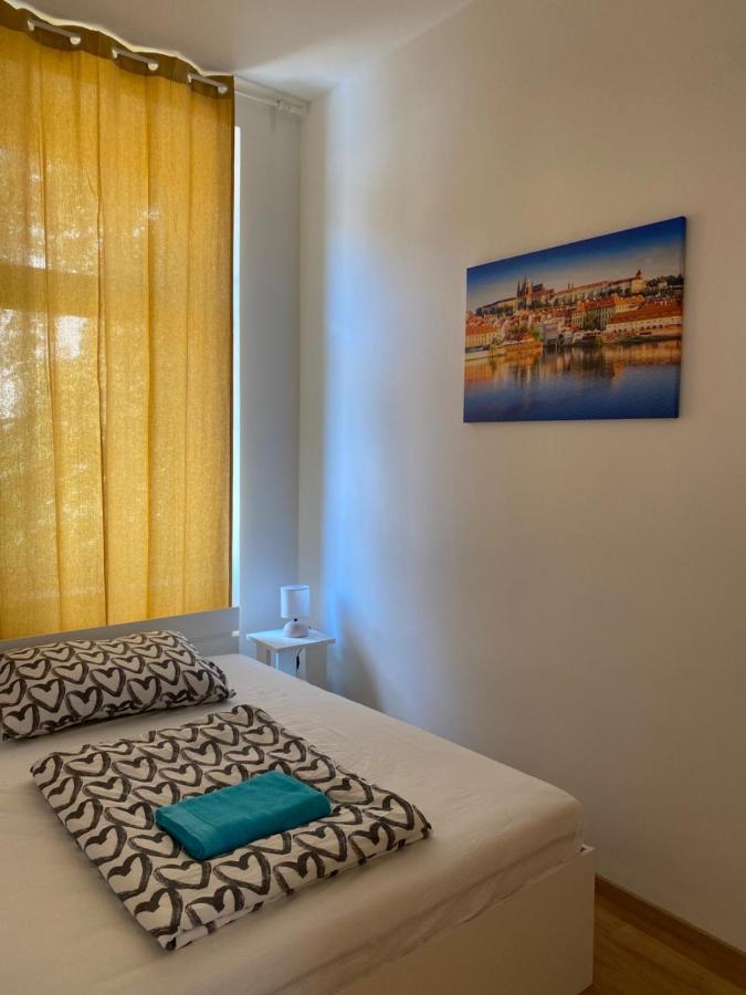 Designed Apartment Next To Vaclav Square With Terrace And Private Garage 프라하 외부 사진